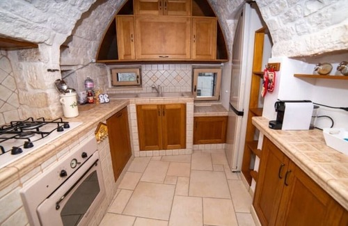 Old Town Cisternino Apartment | Mazzini Terrace - Exclusive Historic Center Apt