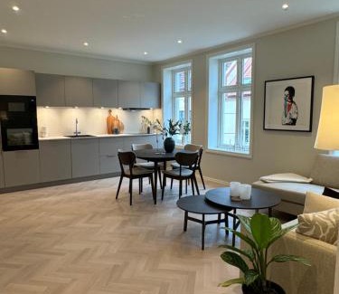 Engen Apartment | MB25 Apartment