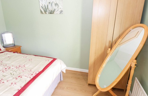 Gurteen Cottage | MC'S COTTAGE, pet friendly, with a garden in Ballymote, County Sligo