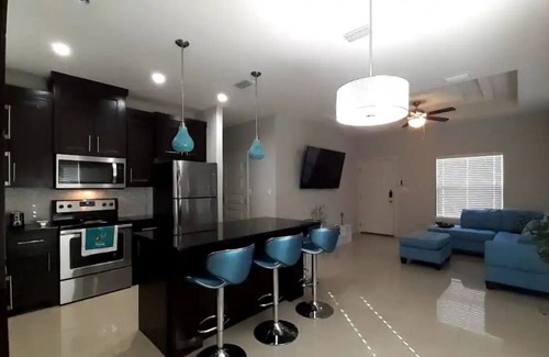 McAllen Apartment | McAllen TX Apartment 2BR-2BA Patio, close Airport Shopping, Hospital