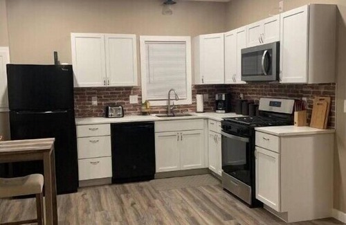 Jerseyville House | McClusky Trail GuesthousenConvenient Access to Jerseyville, Grafton & Alton
