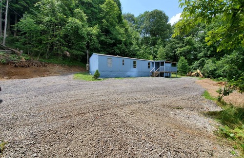 Bramwell House | McCoy Lodge @ Busted ATV Resort