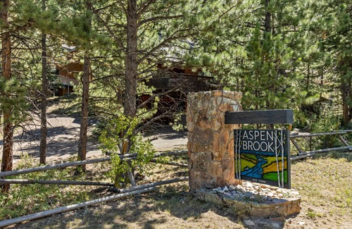 Aspen Brook House | Mcdermott Base Camp Vacation Rental By Estes Park Homes 4 Bedroom Home
