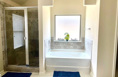McDonough House | McDonough Home Away from Home with Yard, Patio, WiFi, Near Atl Motor Speedway!