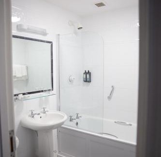 Culdaff Hotel | McGrorys