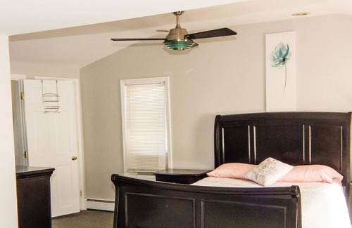Pemberton House | McGuire, Fort Dix, Lakehurst / (JBMDL) Only A 5 Minute Drive!