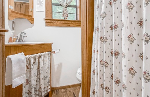 Bruno Cabin | McIntosh Cabin at Silver Run located 3 miles from the Buffalo River