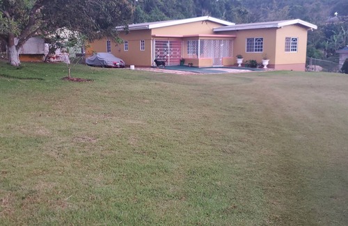 Mandeville House | Mckay's Home Away from Home
