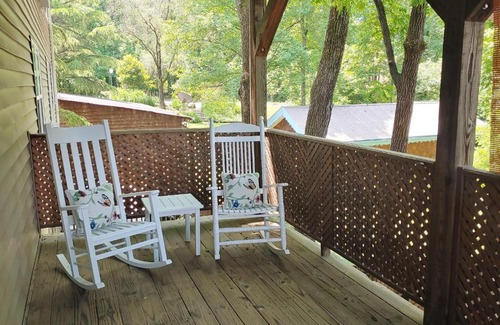 Bryson City House | McKinley Edwards Inn