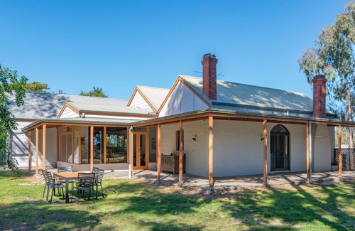 McLaren Flat House | McLaren Vale Getaways - Clements House