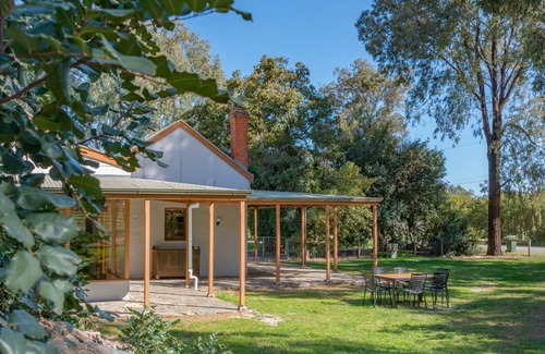 McLaren Flat House | McLaren Vale Getaways - Clements House