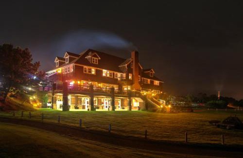 Gearhart Hotel | McMenamins Gearhart Hotel