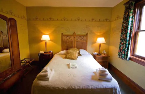 McMinnville Hotel | McMenamins Hotel Oregon