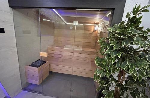 Stadtmitte Apartment | me and SPA