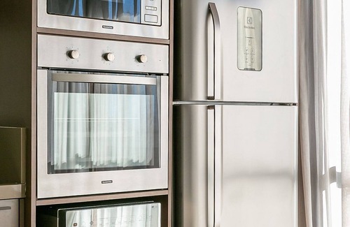 Centro Apartment | Me2 | APARTMENT 1Q | Complete with rooftop pool and foodhall with several restaurants #TopTower01