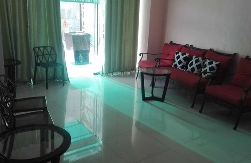Tabaco City Hotel | Meaco Royal Hotel - Tabaco