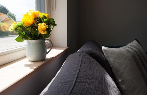 Trumpington House | Meadow Cottage, 10 minutes drive to Cambridge centre.
