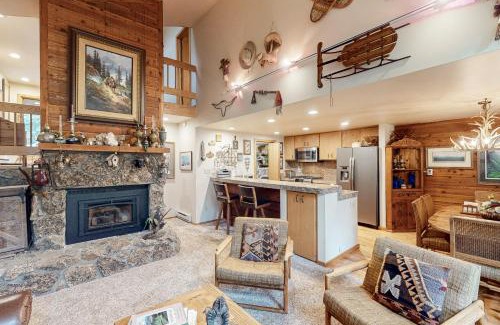 Vail House | Meadow Run, Unit 15
