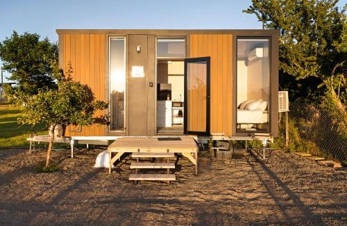 Longford House | Meadow View by Tiny Away