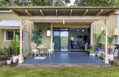 Meroo Meadow Cottage | Meadow View Farm Cottage