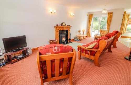 Coolbawn House | Meadow View