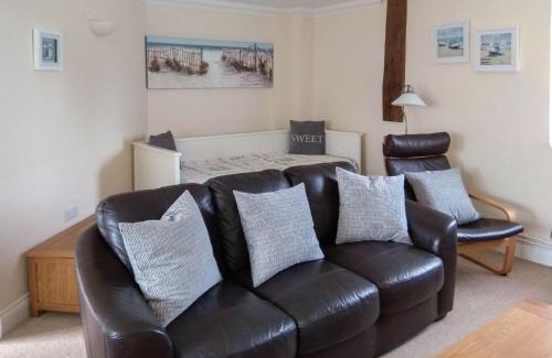 Saxmundham House | Meadow View, Near Aldeburgh