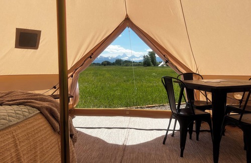 Tetonia RV Rental | Meadow View Tent Glamping