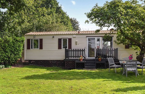 Irstead Cottage | Meadow View Van - UK44667