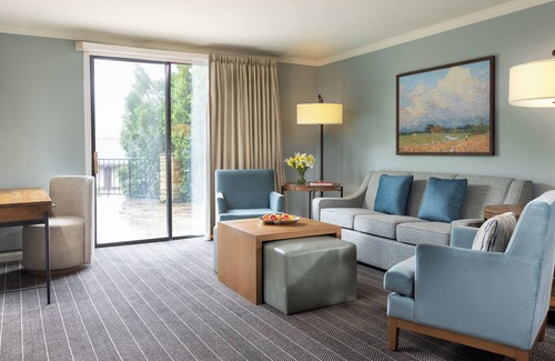 Blowing Rock Hotel | Meadowbrook Inn