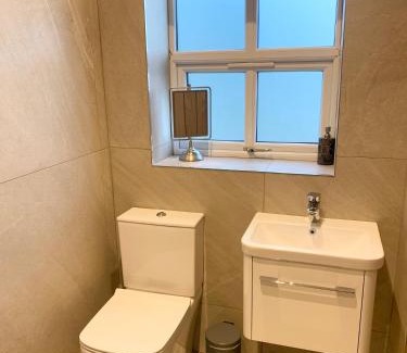 Edgworth Apartment | Meadowcroft farm