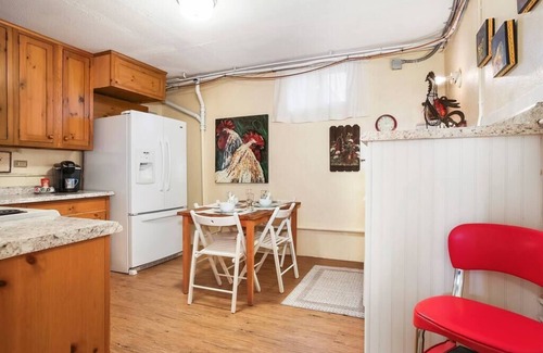 Creighton Apartment | Meadowlark Apartment - 10 min to Denver, 1 hr to Mnts/skiing