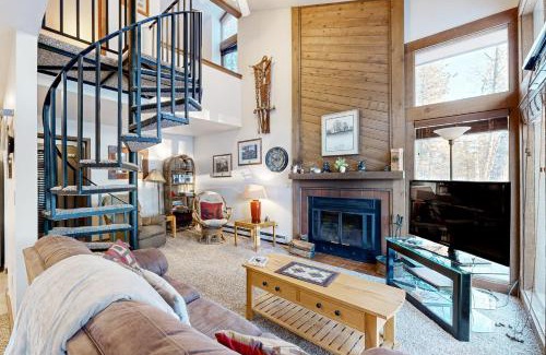 McCall Apartment | Meadows Condo Unit #16
