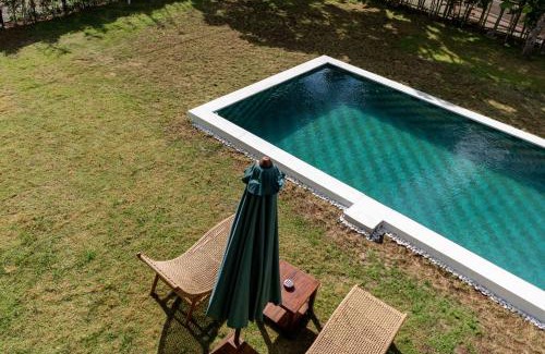 Ungasan Ski Chalet | Meadows Villa