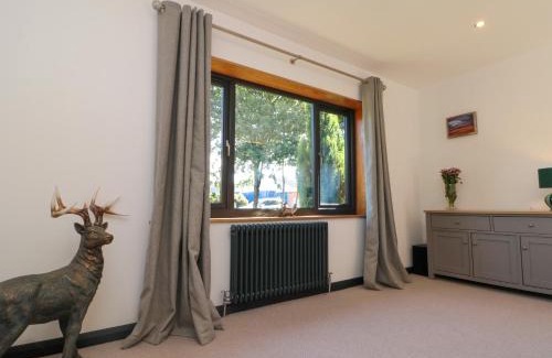 Weaverthorpe House | Meadowside