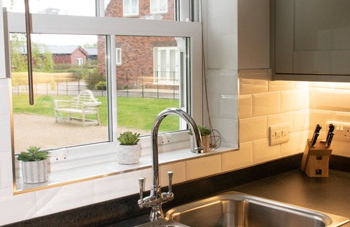 Filey Cottage | Meadowside House @ The Bay Filey, Pool, Beach Access