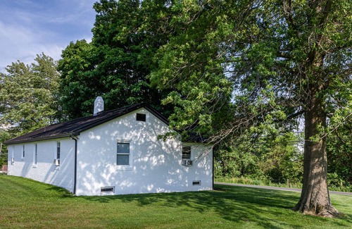 Narvon House | Meadville's Comfort