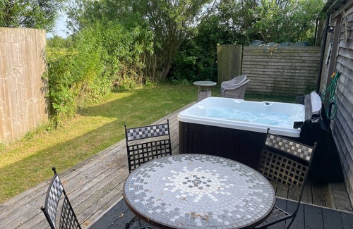 Otley Cottage | Meagill Cottage, Sleeps 4 With Hot Tub & Parking