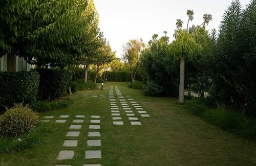 Gialos Apartment | Mear Luxury Studio - Crete Garden Gem