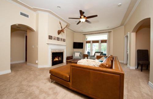 Historic Downtown Durango House | Mears House Unit 2E