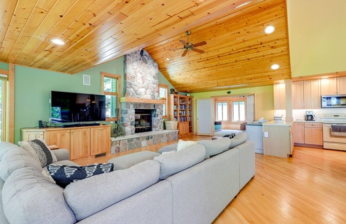 Shelby House | Mears Vacation Rental - Walk to Lake Michigan!