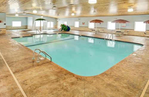 Kutzky Park Hotel | Med City Inn & Suites Rochester Mayo Clinic Area