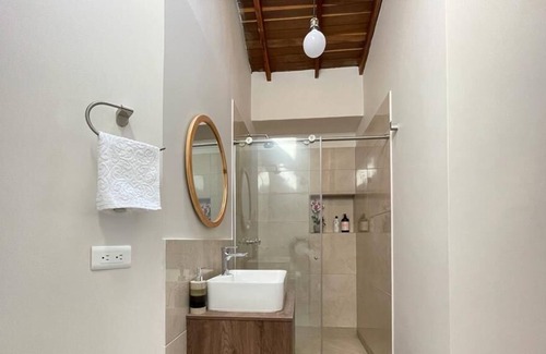 Belen Apartment | Medellin centrally located oasis