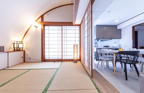 Itabashi Apartment | Media complex building