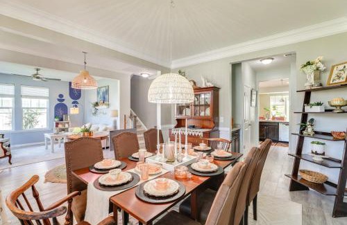 Moncks Corner House | Media Room and Yard Modern Moncks Corner Home