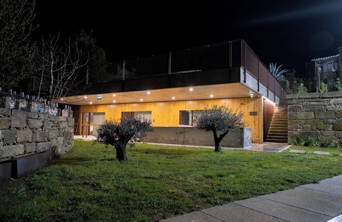 Sao Tiaguinho House | Medieval castle