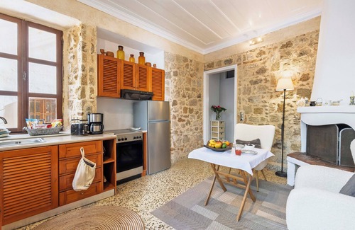 Rhodes Old Town House | Medieval city house with roof top terrace sea view -close to the beach