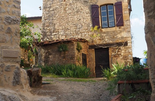 Milhars Cottage | Medieval Cottage in the Ancient Village of Milhars