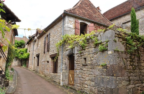 Loubressac House | Medieval house with character