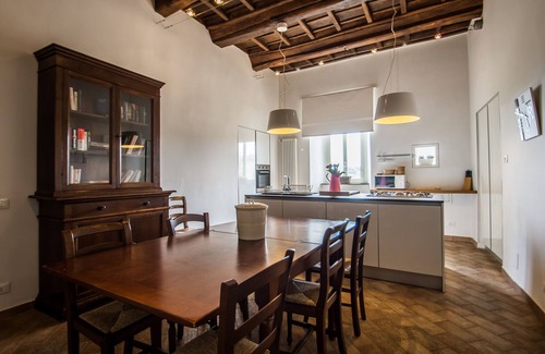 Lake Bracciano Apartment | Medieval Mansion,opposite the Castle,between lake, sea, Rome, Umbria and Tuscany
