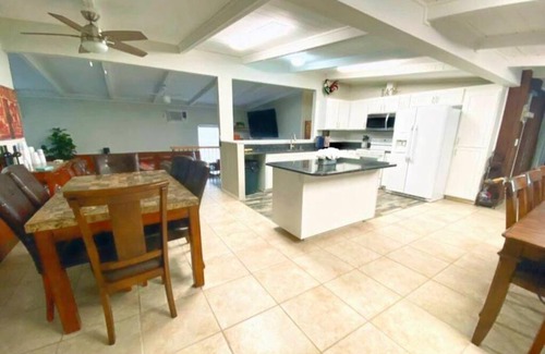 Lakehills House | Medina Lakefront Hideaway